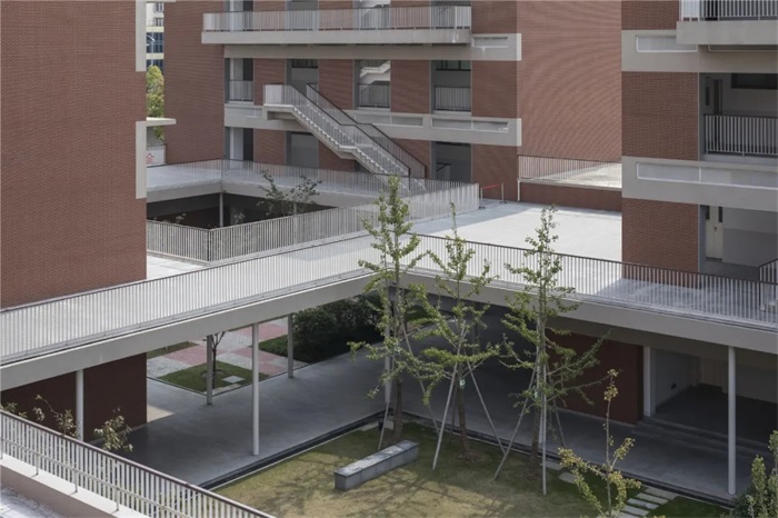 徐汇中学华发路南校区大舍建筑